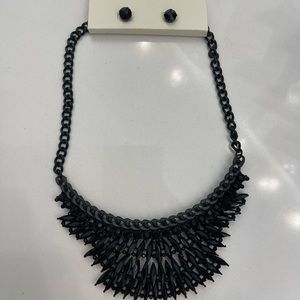 Black statement necklace with earrings set